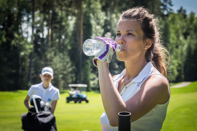 Wasser ja, Alkohol nein auf dem Platz