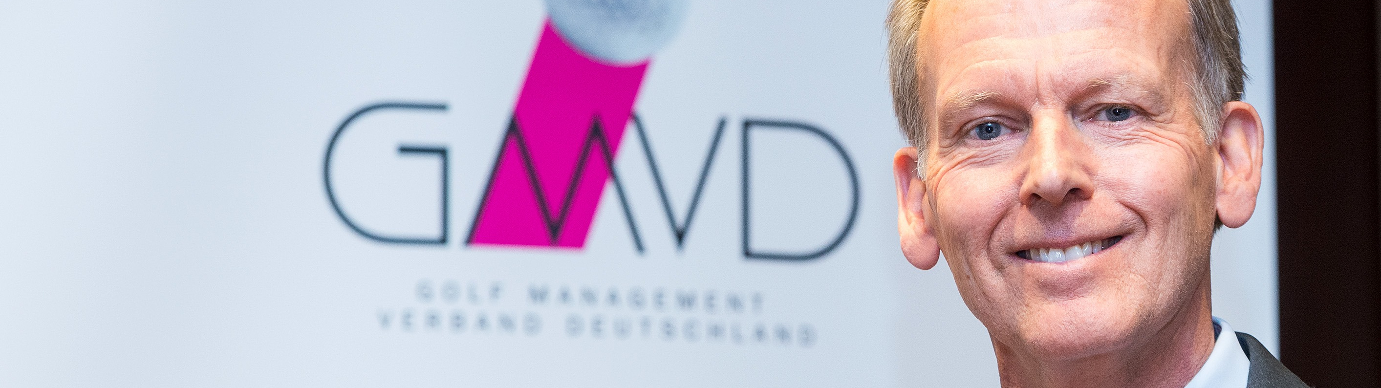 Im Golfbusiness zu Haus: Andreas Dorsch Im Golfbusiness zu Haus: Andreas Dorsch