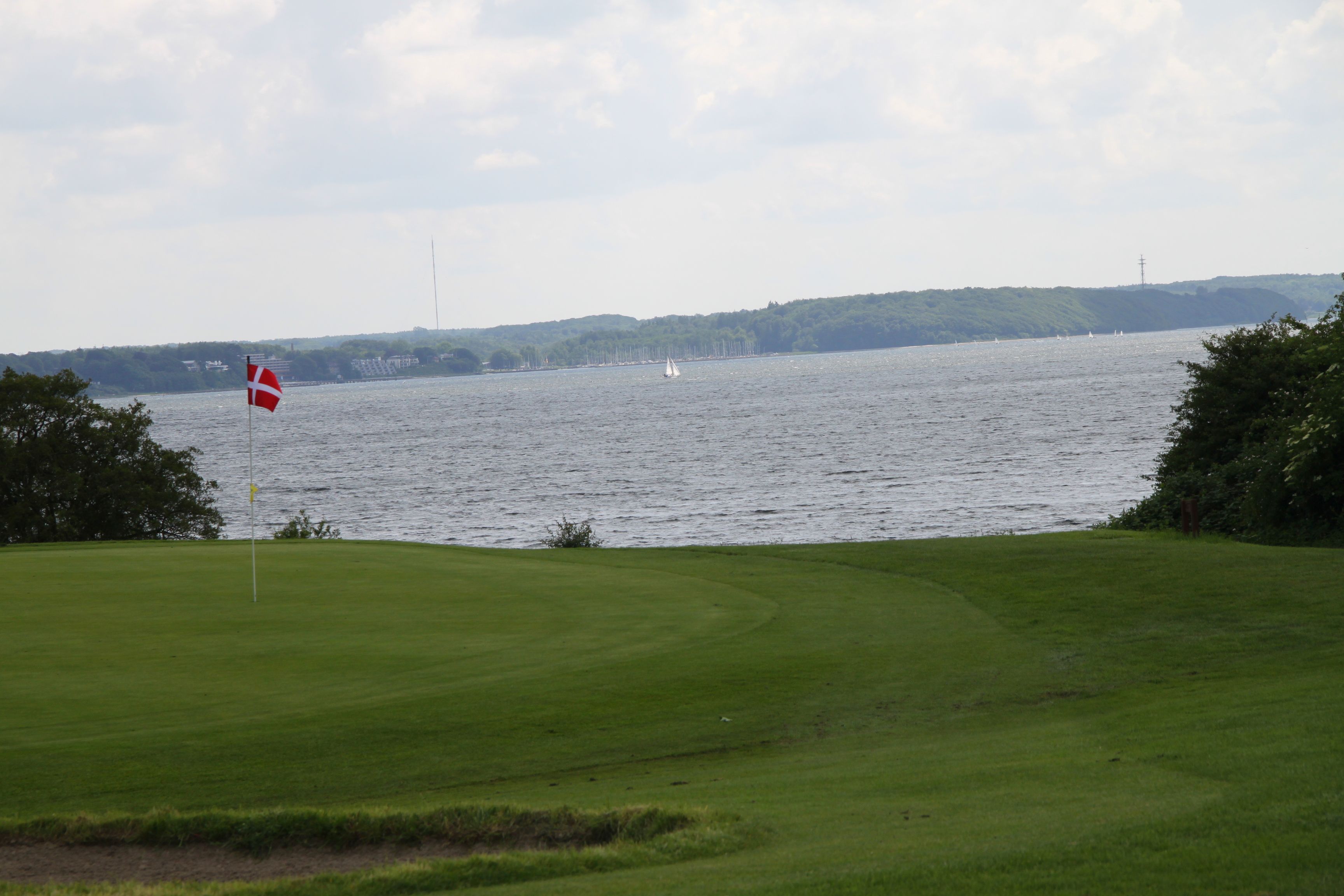 Wo die rot-weißen Fahnen wehn, ist es besonders schön!